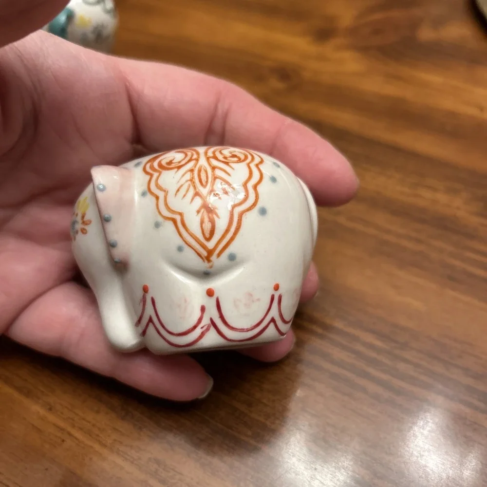 Anthropology Hand Painted Small‎ Elephant Salt Pepper Shakers Teal Orange